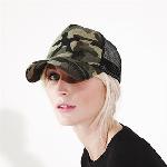 Camo snapback trucker